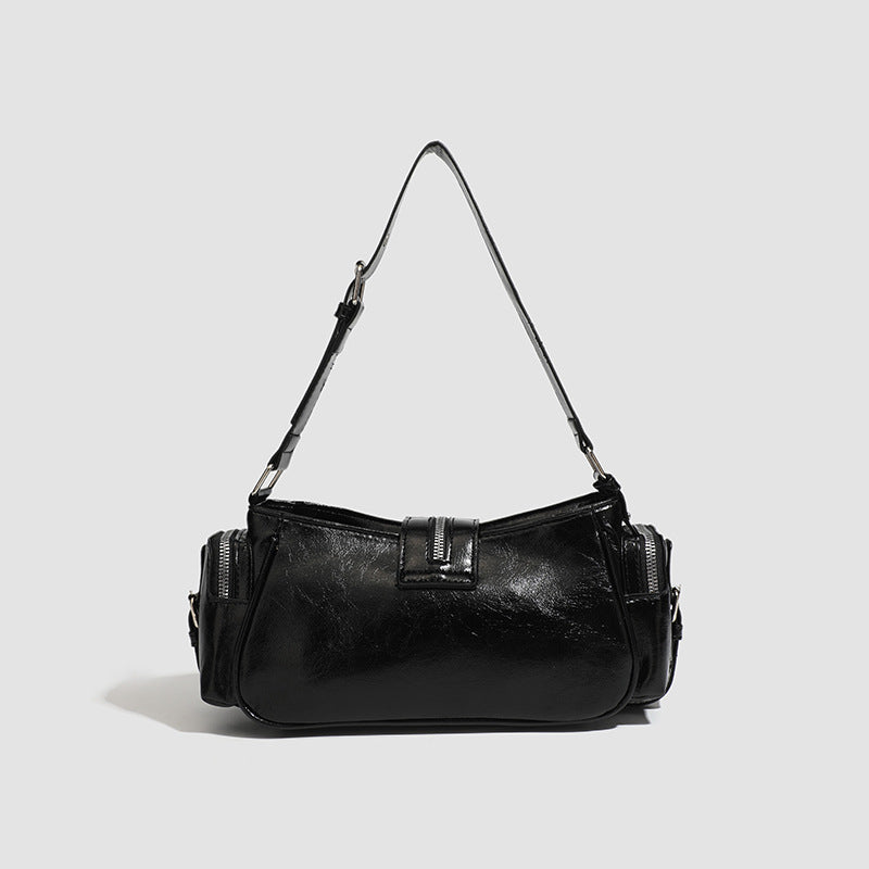 Obsidian Grunge Oil-Wax Dumpling Shoulder Bag