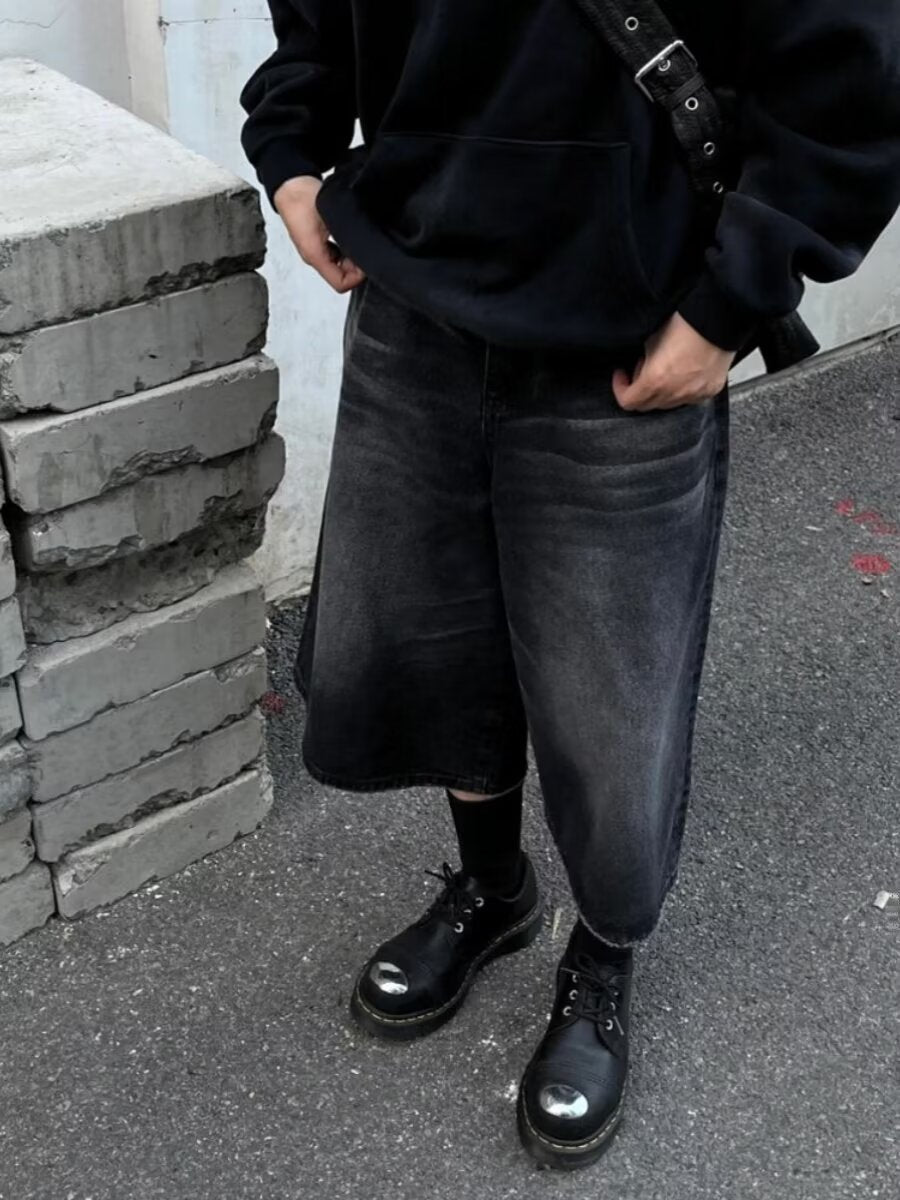 Grunge Washed Wide-Leg Cropped Jeans