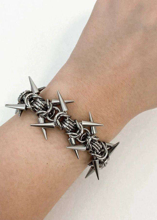 Cyberpunk Barbed Chainmail Spike Bracelet